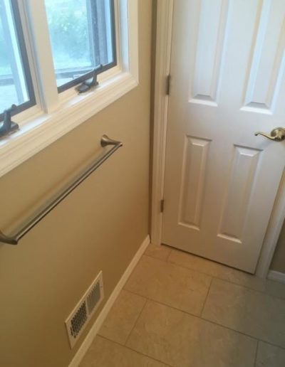 corner view of door and winnows